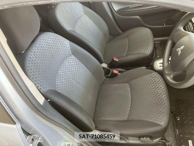 Mitsubishi MIRAGE 2015-06 277747-9