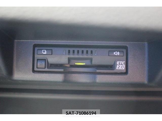 Toyota HARRIER 2018-02 360985-6
