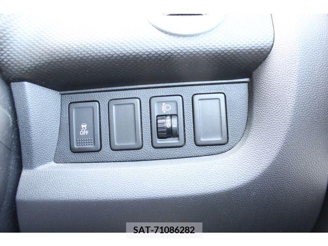 Suzuki SPLASH 2014-02 224818-11