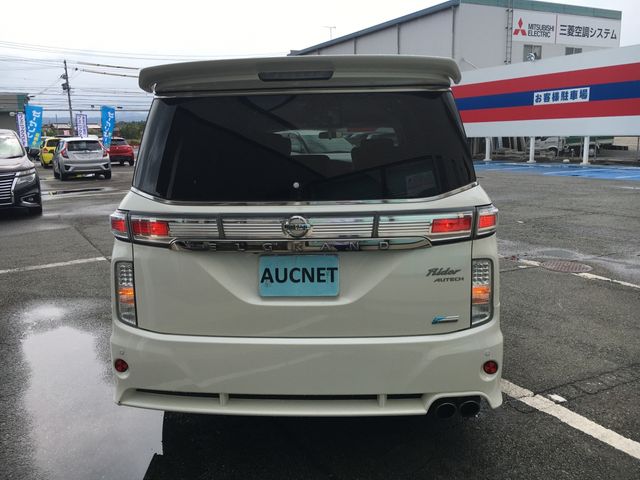 Nissan ELGRAND 2012-02 12327-4