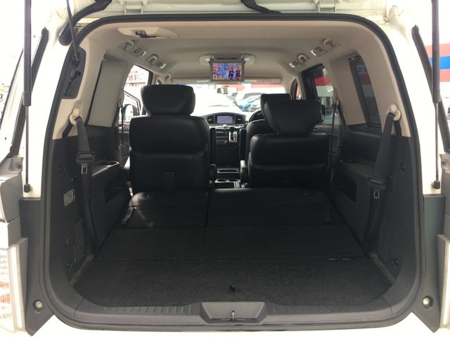 Nissan ELGRAND 2012-02 12327-19