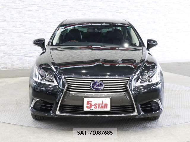 Lexus LS 2017-01 334350-9