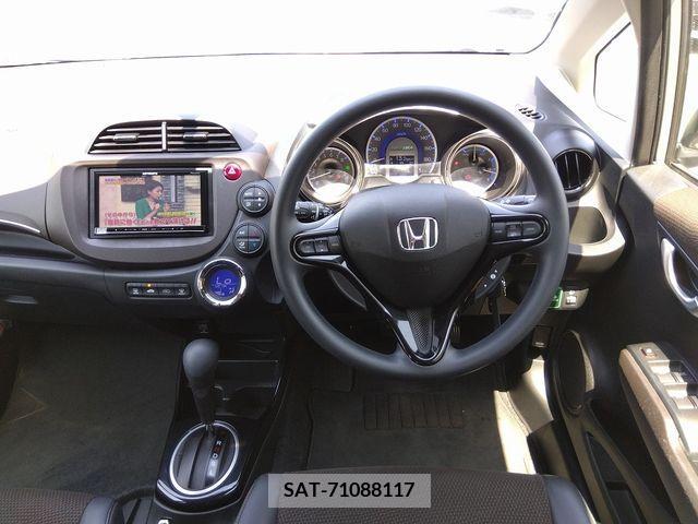 Honda FIT SHUTTLE HYBRID 2012-02 269690-3