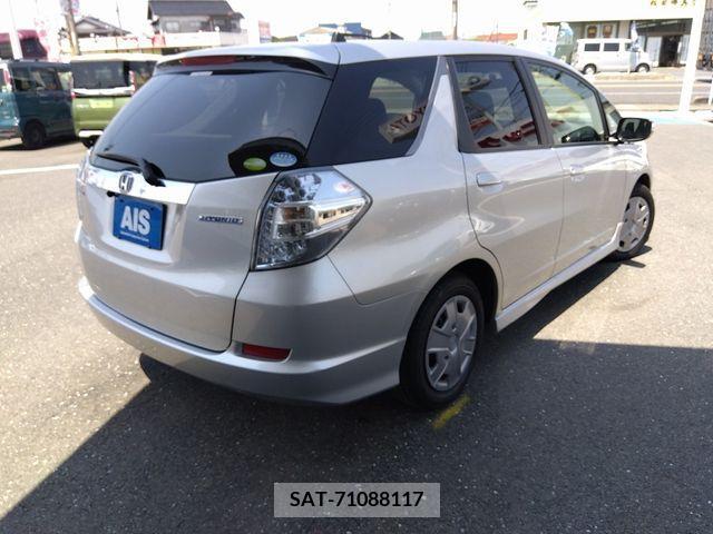 Honda FIT SHUTTLE HYBRID 2012-02 269690-1