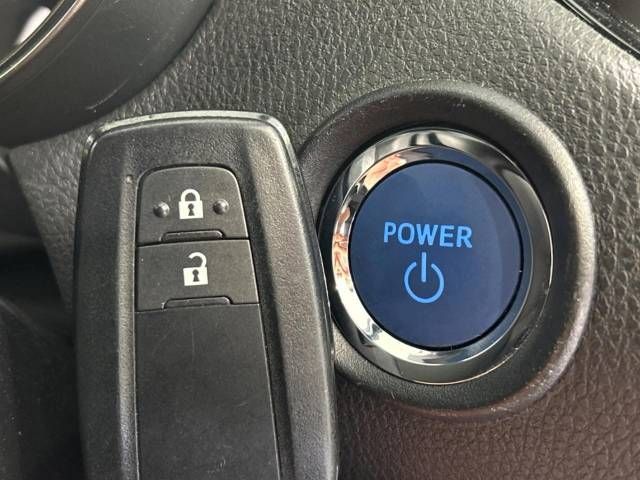 Toyota C-HR 2017-01 19804-7