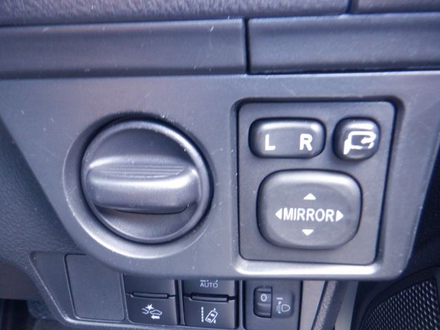 Toyota COROLLA AXIO 2018-09 22774-10