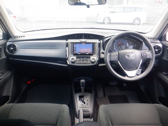 Toyota COROLLA AXIO 2018-09 22774-1