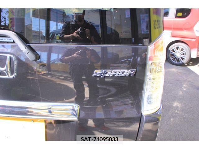 Honda e 2011-02 218540-15