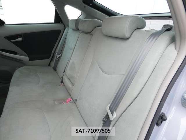 Toyota PRIUS 2009-11 327712-7