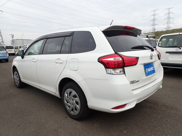 Toyota COROLLA FIELDER 2018-11 181374-2