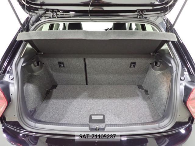 VolksWagen POLO 2019-09 289552-17