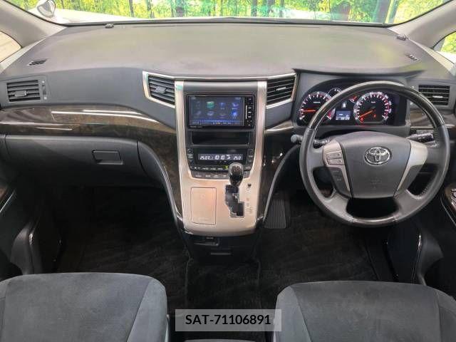 Toyota ALPHARD 2010-10 206459-1