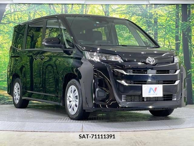 Toyota NOAH 2023-04 383080-17