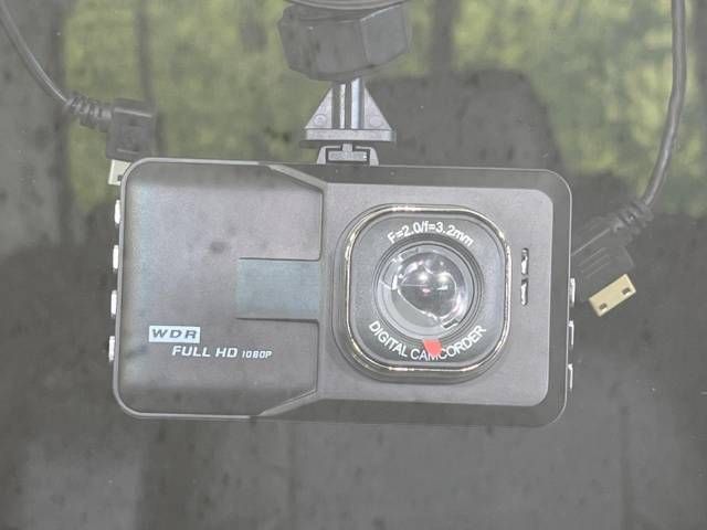 Honda N BOX 2019-10 187297-7
