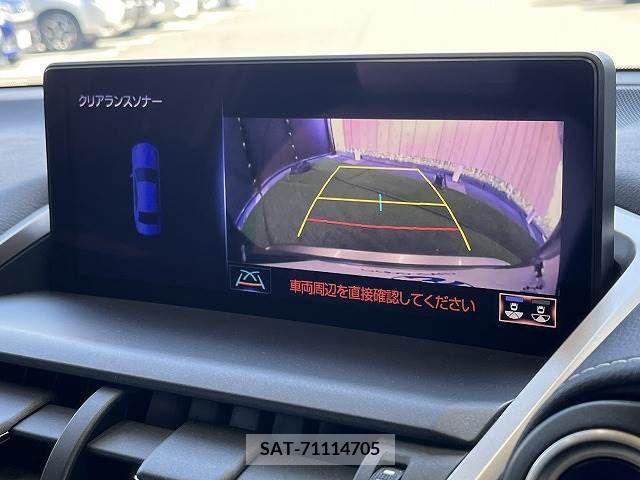 Lexus NX 2018-03 275696-3