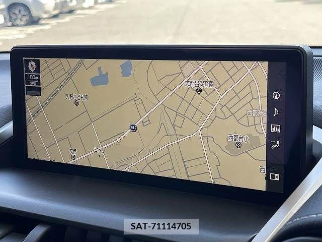Lexus NX 2018-03 275696-2