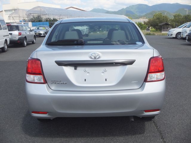 Toyota COROLLA AXIO 2013-12 2080-6