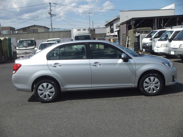Toyota COROLLA AXIO 2013-12 2080-3
