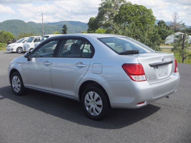 Toyota COROLLA AXIO 2013-12 2080-9
