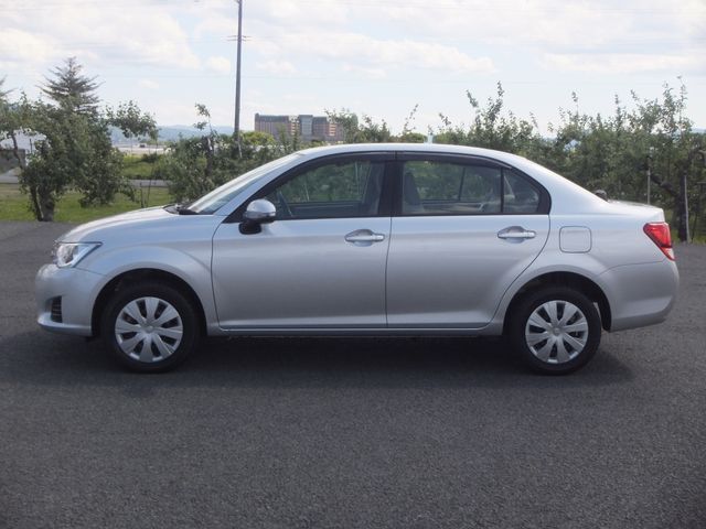 Toyota COROLLA AXIO 2013-12 2080-4