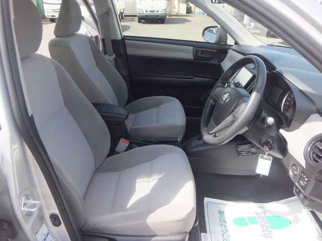 Toyota COROLLA AXIO 2013-12 2080-10