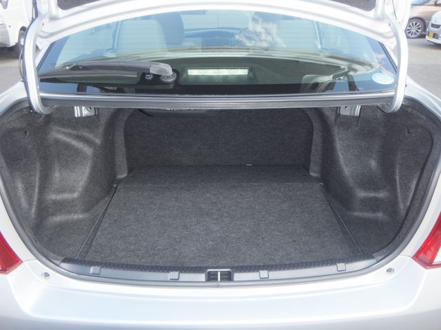 Toyota COROLLA AXIO 2013-12 2080-8