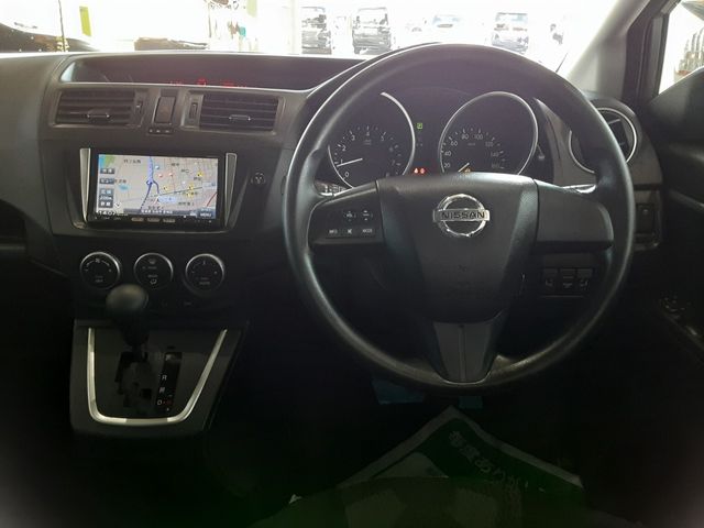 Nissan LAFESTA 2012-01 6291-13