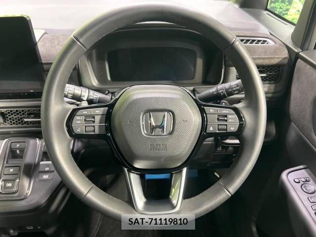 Honda e 2023-11 339191-13