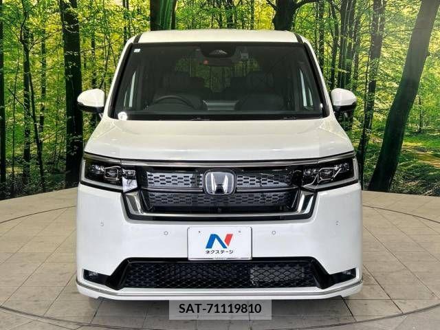 Honda e 2023-11 339191-16