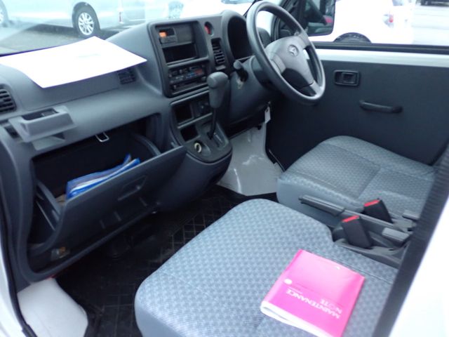 Daihatsu HIJET CARGO 2015-01 193119-16