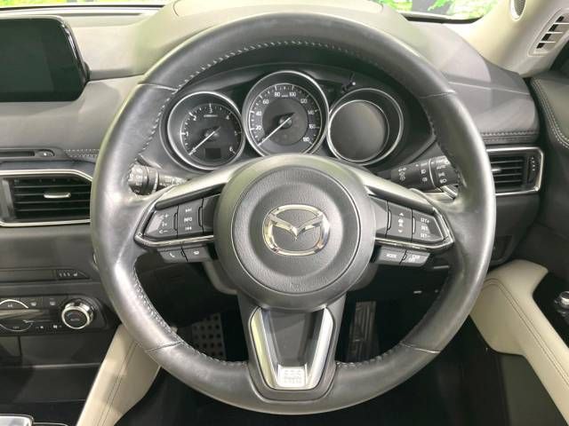 Mazda CX-5 2017-02 13740-11