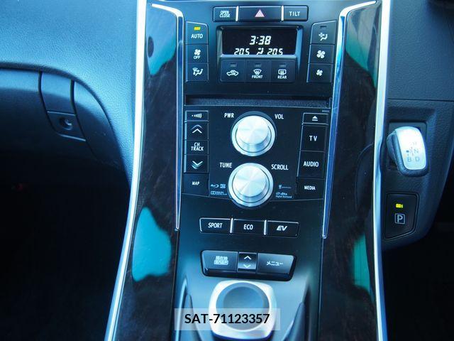 Toyota SAI 2014-03 203095-10