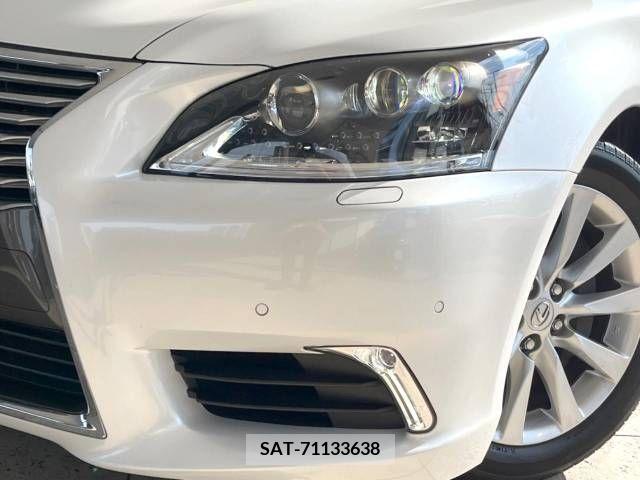 Lexus LS 2016-12 391872-13