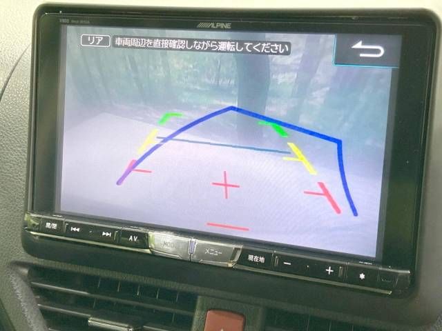 Toyota VOXY 2015-02 193408-3