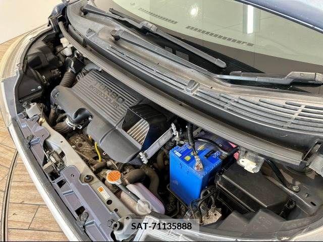 Daihatsu MOVE CUSTOM 2016-02 211534-11
