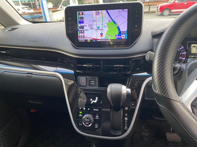 Daihatsu MOVE CUSTOM 2020-10 196597-8