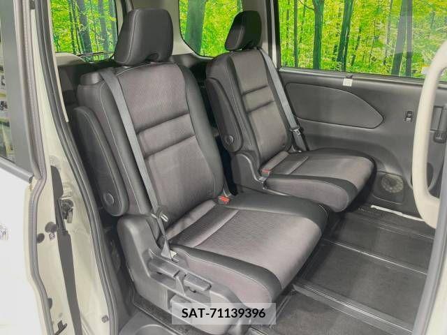 Nissan SERENA 2018-04 343797-9