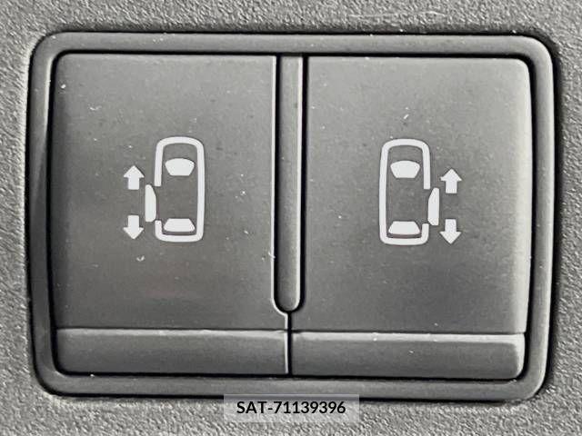 Nissan SERENA 2018-04 343797-2