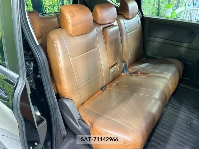 Honda FREED 2017-08 360536-9