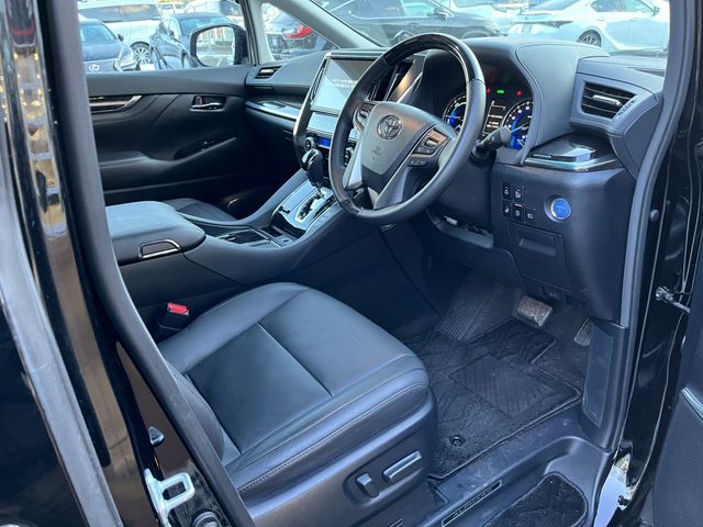 Toyota ALPHARD HYBRID 2018-11 67-16