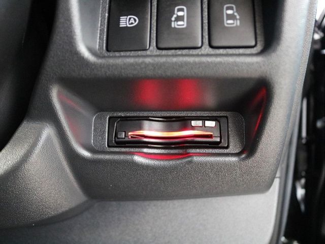 Toyota HIACE VAN 2018-11 28050-7
