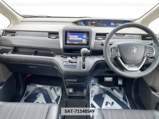 Honda FREED 2018-08 351594-1