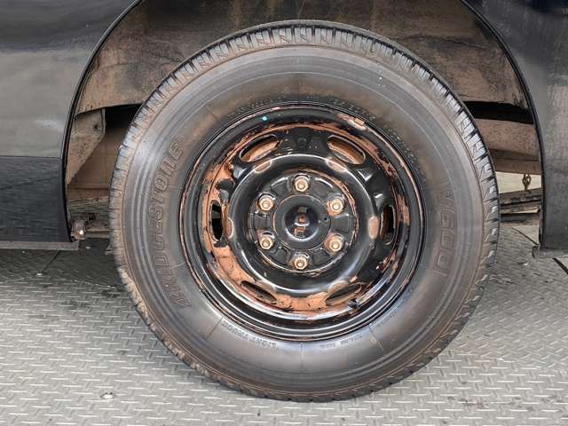 Nissan NV350 Caravan 2014-03 15458-14