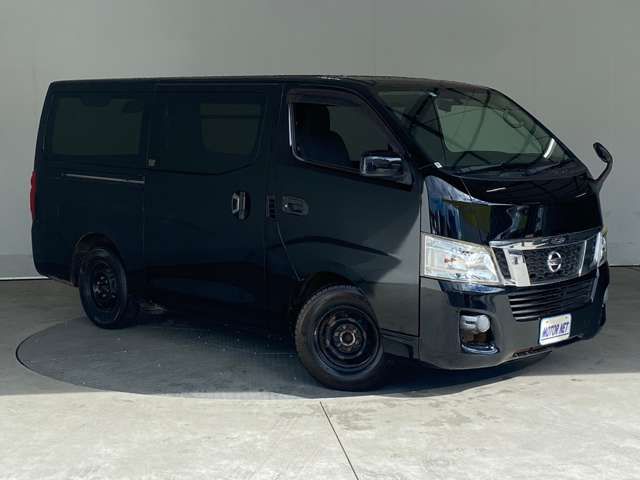 Nissan NV350 Caravan 2014-03 15458-7