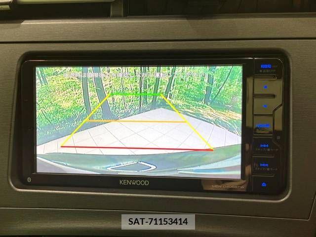 Toyota PRIUS 2010-07 366352-3