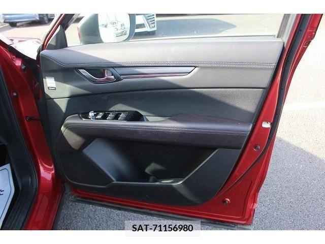 Mazda CX-8 2018-12 243500-11