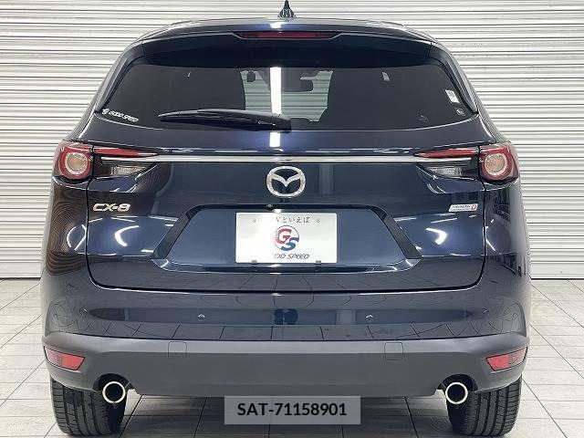 Mazda CX-8 2018-06 216888-18