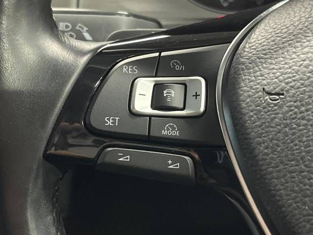 VolksWagen GOLF 2015-06 14564-5