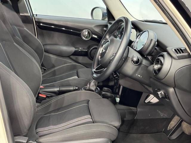 Bmw MINI 2016-11 23724-10