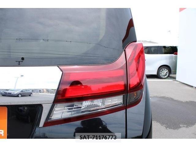 Toyota ALPHARD 2016-03 299329-10
